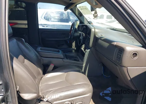 2006 Chevrolet Silverado 1500 Lt1 z USA, uszkodzony, nr VIN 2GCEC13T661224475